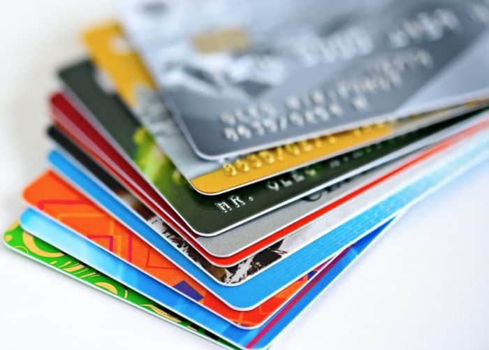 LendingArch - What Factors Determine a Credit Score and Approval for Credit Cards in Canada?